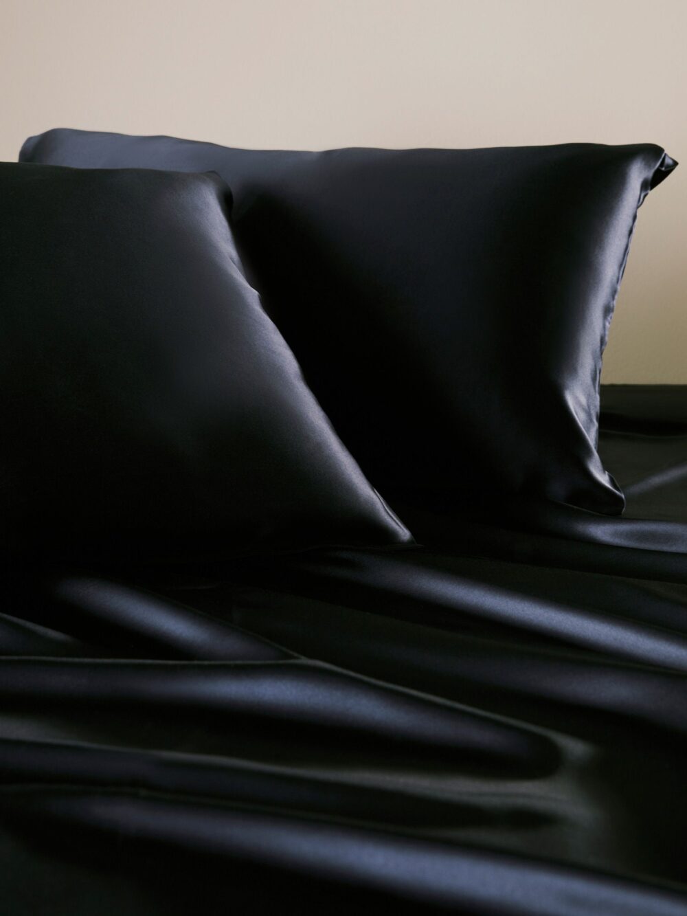 set-4-piese-lenjerie-de-pat-de-lux-din-matase-naturala-mulberry-silk-melegim