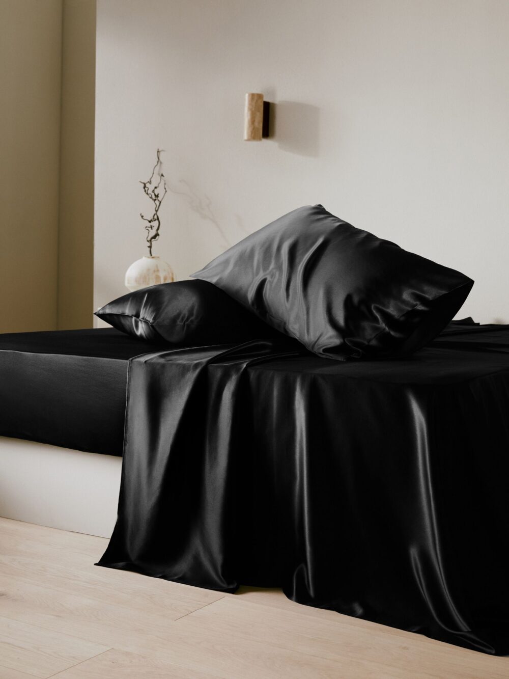 set-4-piese-lenjerie-de-pat-de-lux-din-matase-naturala-mulberry-silk-melegim