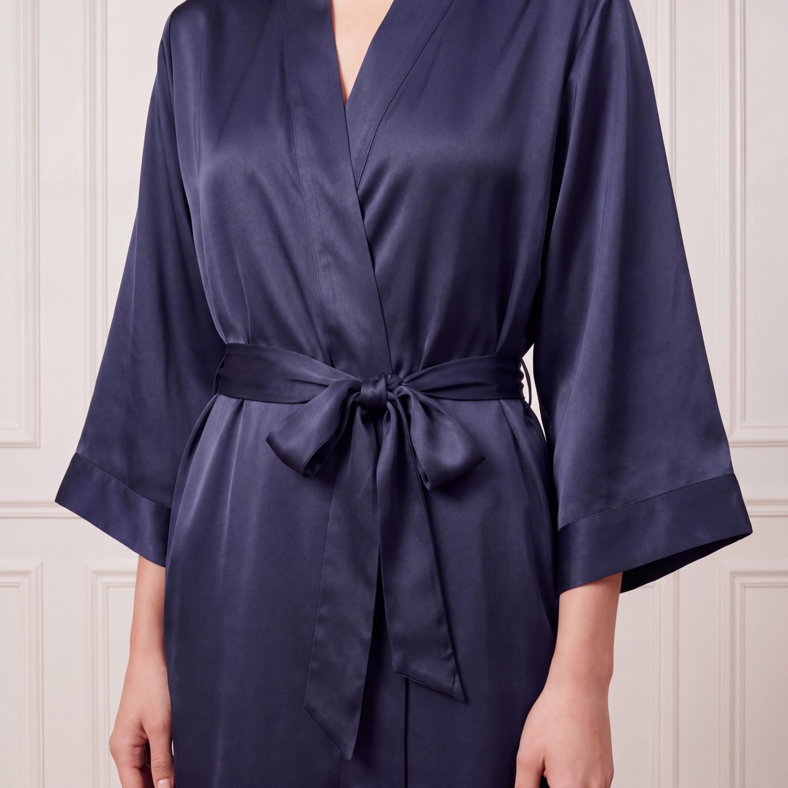 Silk-blue-lake-robe-short-mulberry-silk-melegim